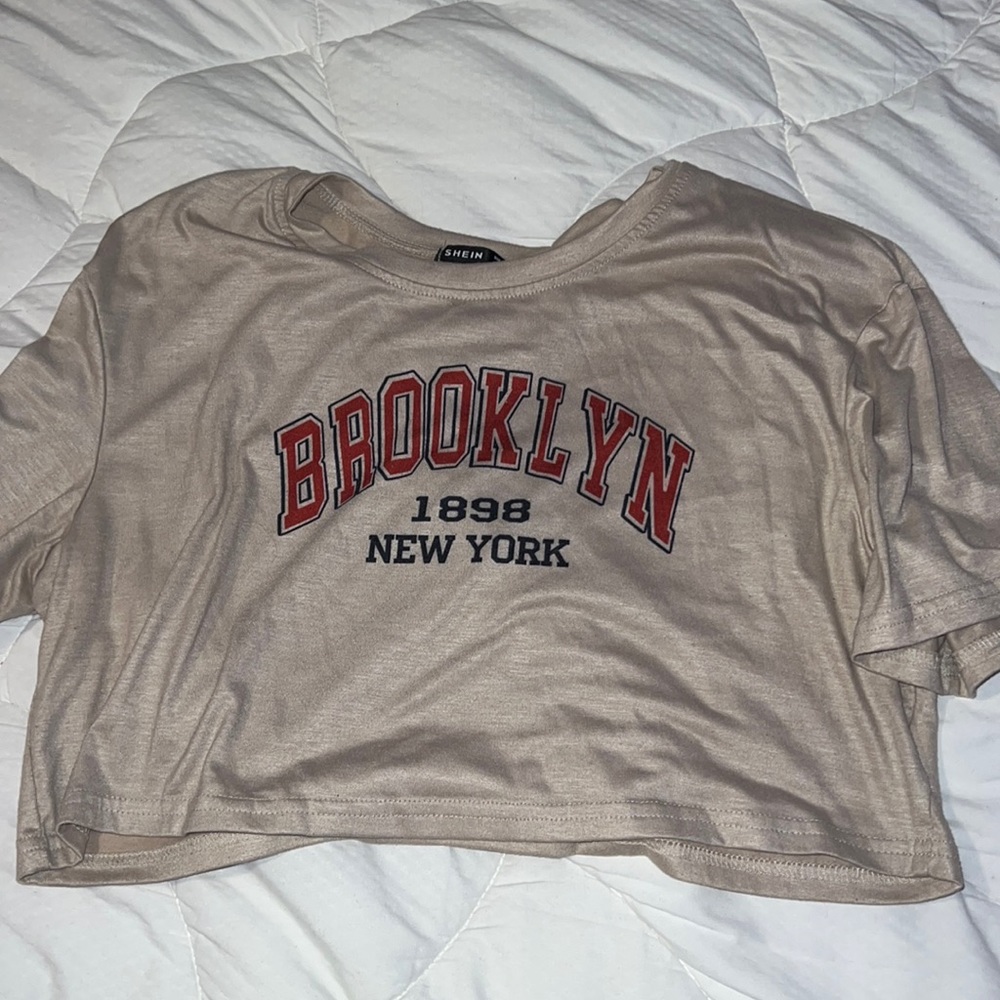 Crop top